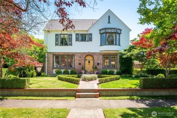 1532 24th Avenue , Longview, WA 98632