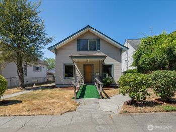2210 Summit Avenue , Everett, WA 98201