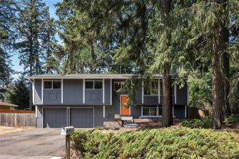 5204 95th Avenue Ct W, University Place, WA 98467-1304