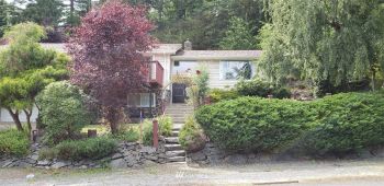 202 Conant Street N, Eatonville, WA 98328