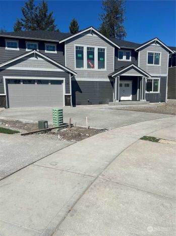 3024 Stephanie Loop NE, Lacey, WA 98516
