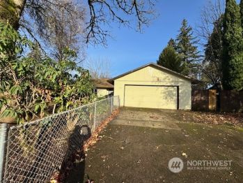 14308 NE 80th Street , Vancouver, WA 98682