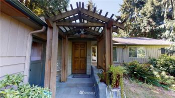 1803 N 199th Street , Shoreline, WA 98133