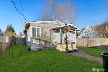 851 1st Avenue N, Kent, WA 98031