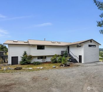 777 NE Camano Drive , Camano Island, WA 98282