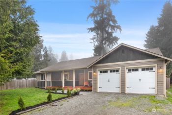 1345 Pilchuck Drive , Camano Island, WA 98282