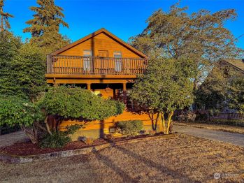 1535 Park Avenue , Bremerton, WA 98337-1742