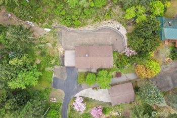 8439 Waddell Creek Road SW, Olympia, WA 98512