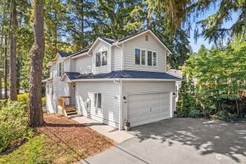 706 N 182nd Street , Shoreline, WA 98133
