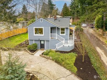 11245 Roseberg Avenue S, Seattle, WA 98168