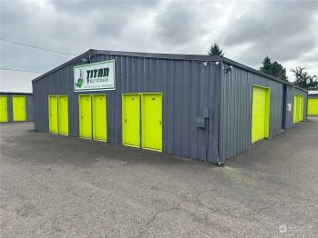 300 Hawthorne Street , Kelso, WA 98626