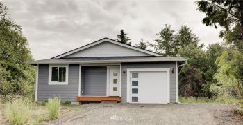 398 Centaurus Avenue SW, Ocean Shores, WA 98569
