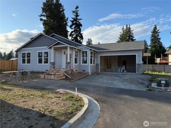 2225 124th Street SE, Everett, WA 98208