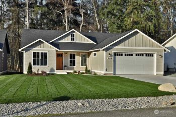 1831 Watkins Road , Freeland, WA 98249