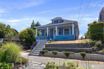 1527 7th Street , Bremerton, WA 98337