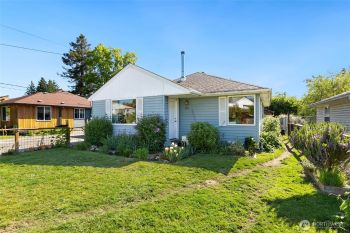 11012 2nd Avenue S, Seattle, WA 98168