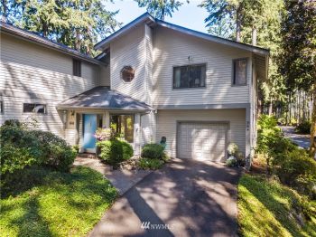 964 9th Circle #14, Fox Island, WA 98333