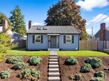 5718 N 45th Street , Tacoma, WA 98407-2811