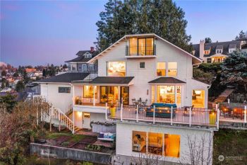 5 North Road N, Tacoma, WA 98406
