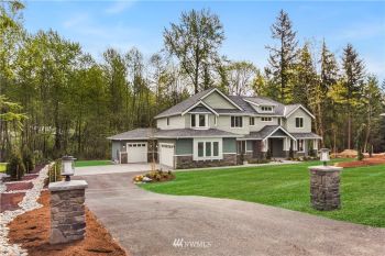 21631 NE 11th Place , Sammamish, WA 98074