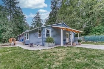 12032 SE Triviere Trail , Port Orchard, WA 98367-9856