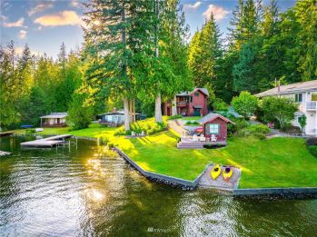 1 SW LAKE ROESIGER Road , Snohomish, WA 98290
