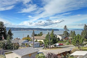245 Fairview Street , Camano Island, WA 98282