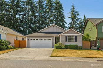 6208 121st Street E, Puyallup, WA 98373-8830