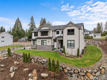 8219 213th Avenue SE, Snohomish, WA 98290