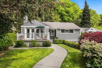 5442 Beach Drive SW, Seattle, WA 98136