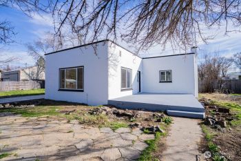 427 NE 1st Avenue , Soap Lake, WA 98851