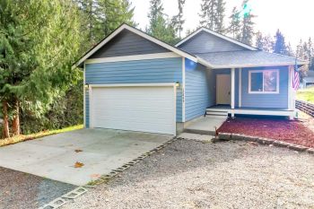 17643 Loop Lane SE, Yelm, WA 98597