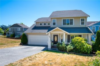 950 SW Thornberry Drive , Oak Harbor, WA 98277