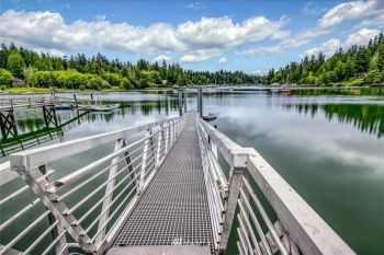 7700 NE Hidden Cove Road , Bainbridge Island, WA 98110