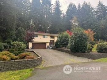 844 Hyak Way , Fox Island, WA 98333