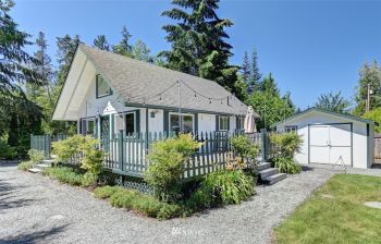 1542 Silver Fir Drive , Camano Island, WA 98282