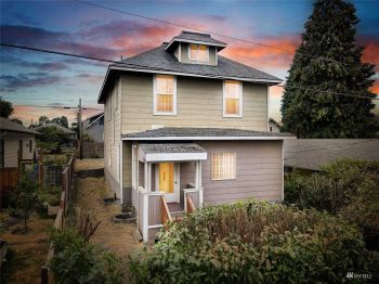 1226 4th Street , Bremerton, WA 98337