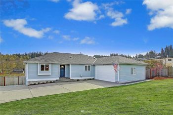 1022 Bayshore Drive , Camano Island, WA 98282