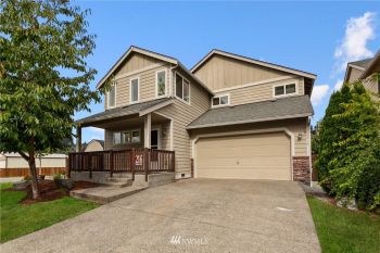216 Rhubarb Street SW, Pacific, WA 98047