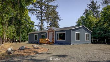 843 Catala Avenue SE, Ocean Shores, WA 98569