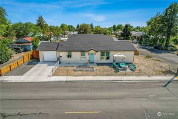 10 Birch Street S, Soap Lake, WA 98851-9146