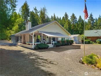 320 E Ballantrae Drive , Shelton, WA 98584