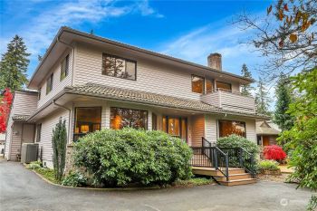 15234 Greenwood Avenue N, Shoreline, WA 98133