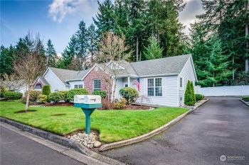 6820 51st Street Ct W #16B, University Place, WA 98467