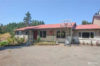 828 Lincoln Creek Road , Centralia, WA 98531