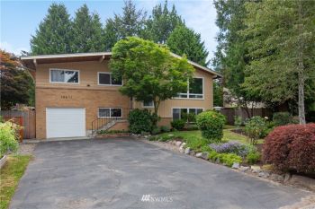 18611 Corliss Avenue N, Shoreline, WA 98133-4253