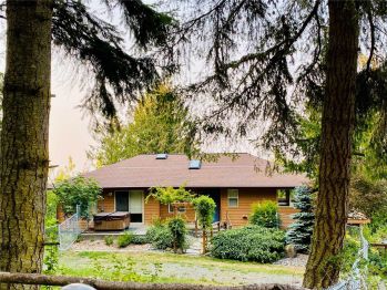 733 Vista Del Mar Drive , Sequim, WA 98382