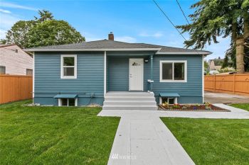 12070 Renton Avenue S, Seattle, WA 98178