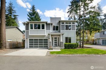 15214 Dayton Avenue N, Shoreline, WA 98133
