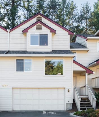 1307 NW Slate Lane #103, Silverdale, WA 98383